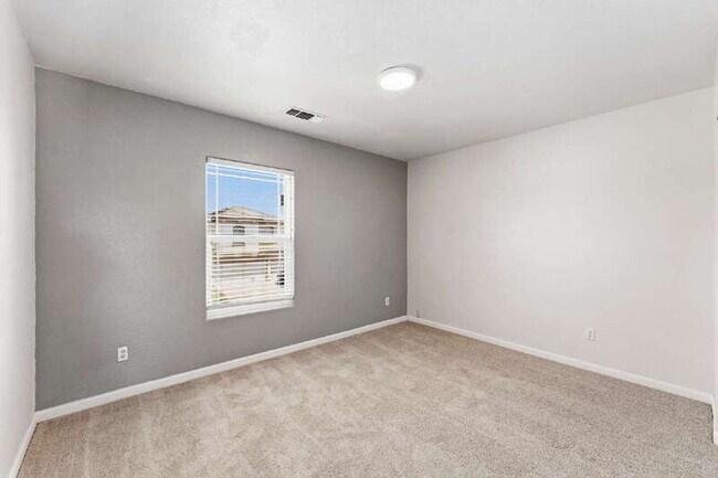 Building Photo - 8828 Billfish Way