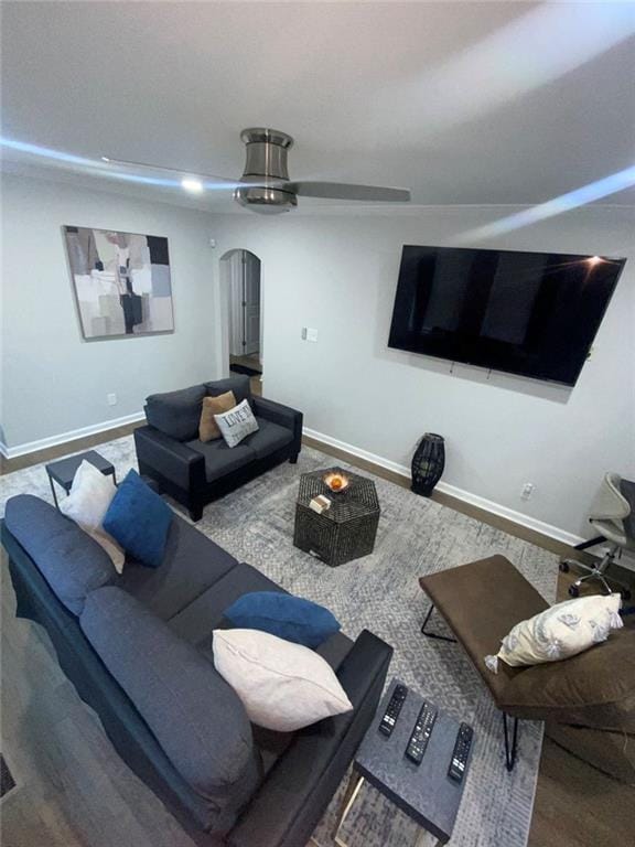 Building Photo - 2133 Pinehurst Dr