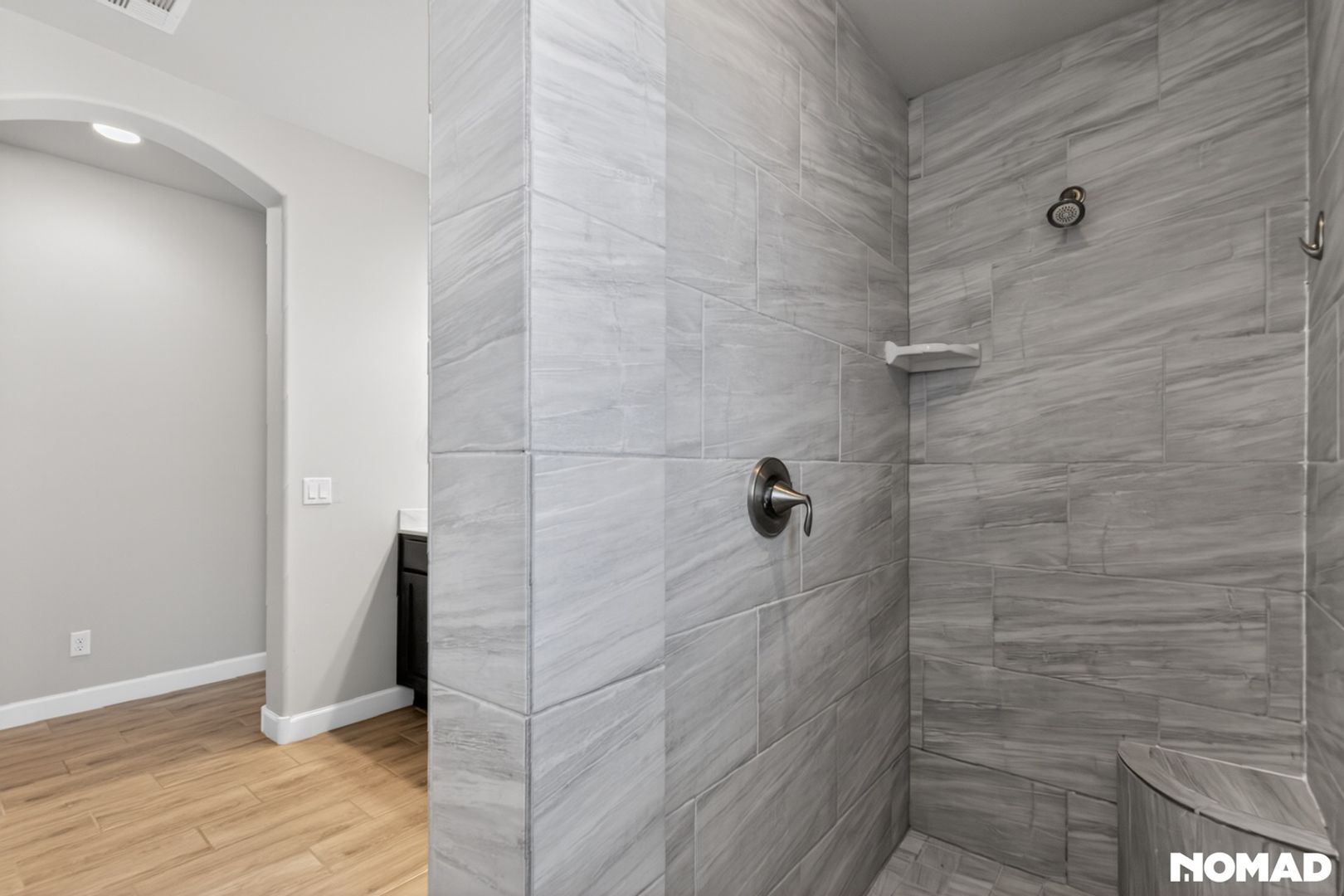 Building Photo - 4001 Windy Rd NE