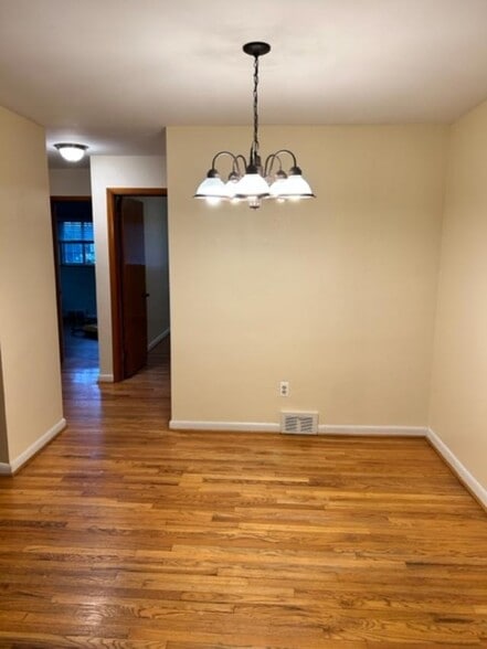 Dining Room - 437 N Eton St