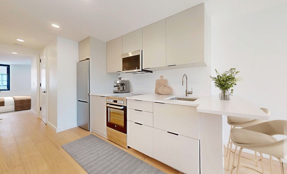 Building Photo - Lafayette Street