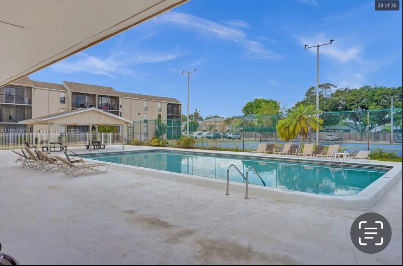 Building Photo - 7175 Orange Dr