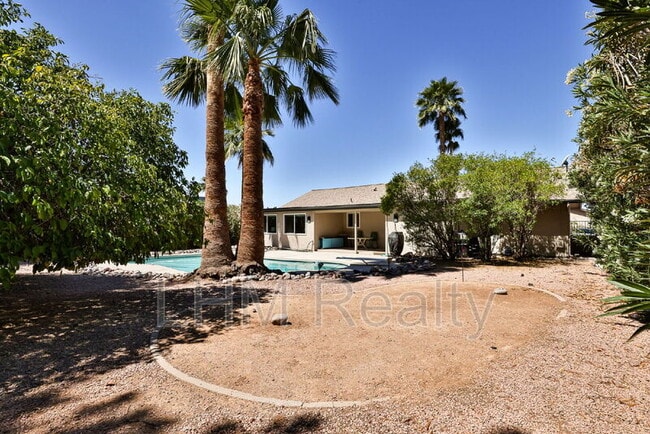 Building Photo - 1045 Leisure World