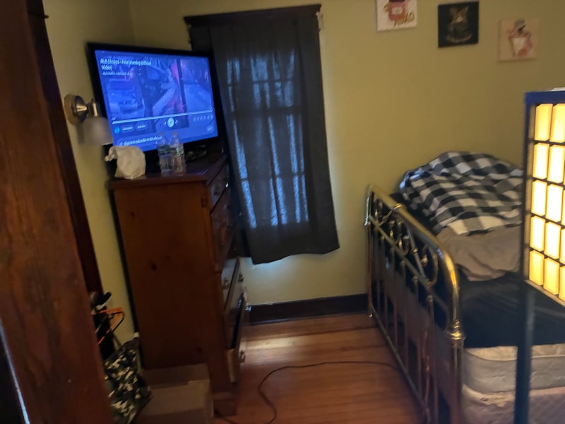 Building Photo - 99 John St