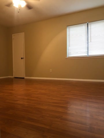 Building Photo - 6468 Parton Ct