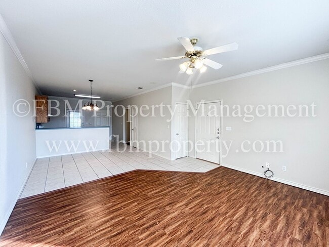 Building Photo - 700 Biloxi Dr