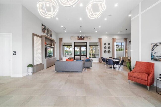 Building Photo - 7289 Stella Ln