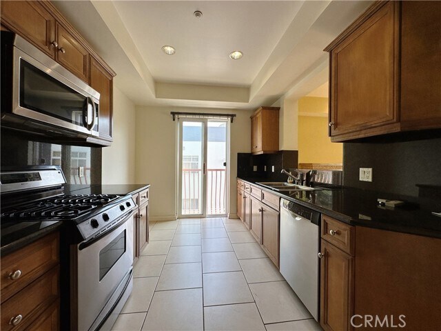 Building Photo - 320 S Willaman Dr