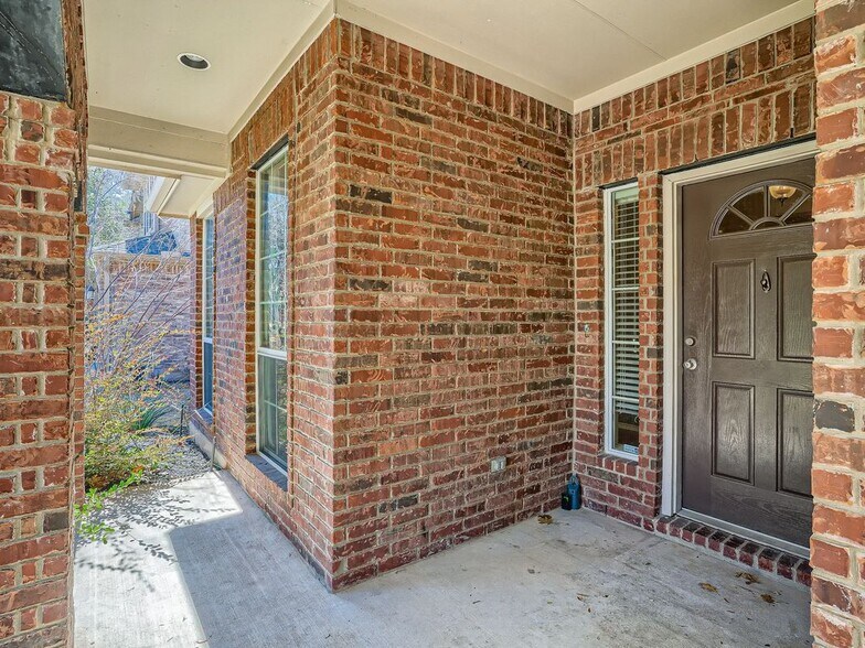 Building Photo - 3626 Cerulean Way
