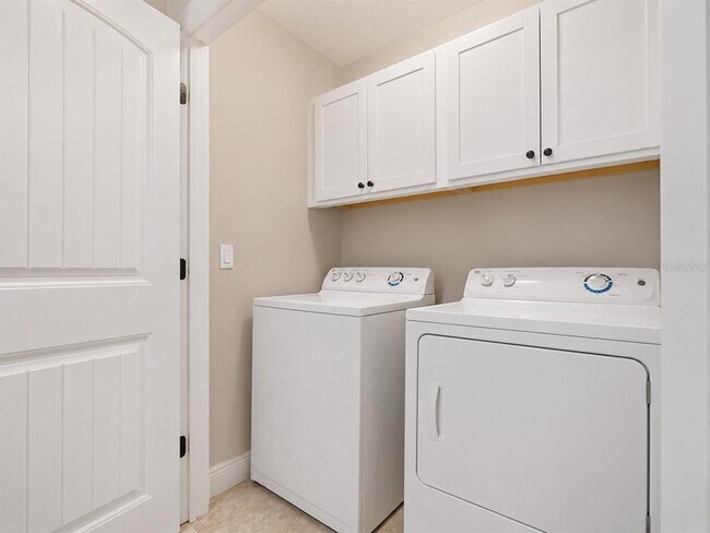 Building Photo - 10862 Sunset Ridge Ln