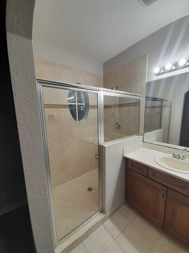 Building Photo - 2907 Hope Valley St