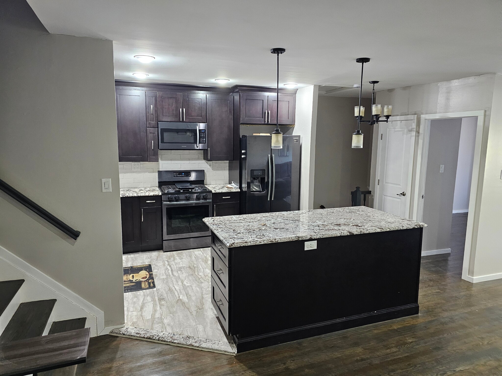 Kitchen 2 - 7214 Bergen Ct
