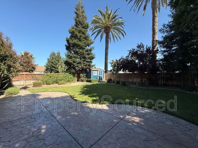 Building Photo - 2080 Picadilly Ct