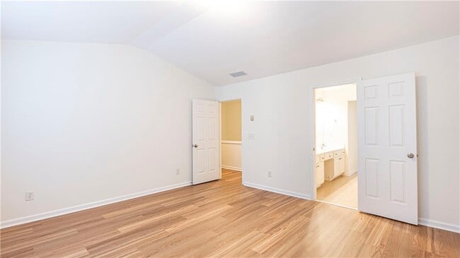 Building Photo - 2070 Hailston Dr NW