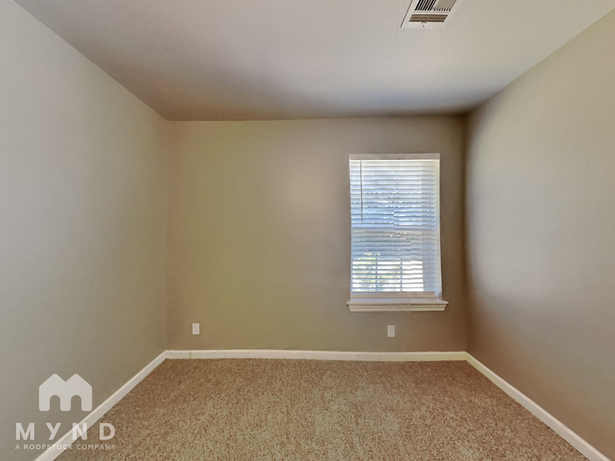 Building Photo - 14729 Jordan Ct