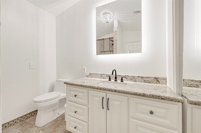 Building Photo - 509 Joan Of Arc Dr