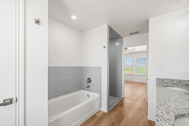 Building Photo - Country Living In Idalou ISD!