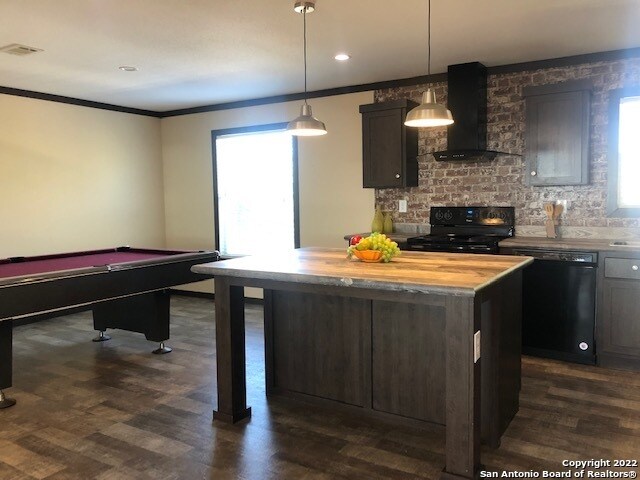 Building Photo - 833 CIMARRON-