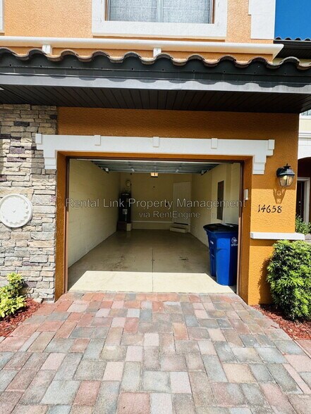 Building Photo - 14658 Summer Rose Way