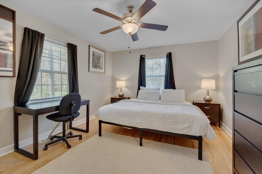 Building Photo - 4219 Neal Rd