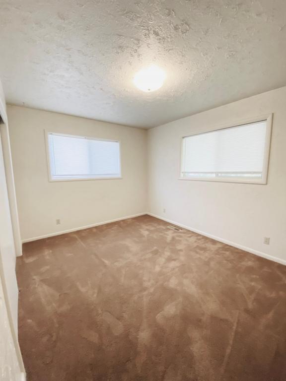 Building Photo - 1920 Sabin Dr