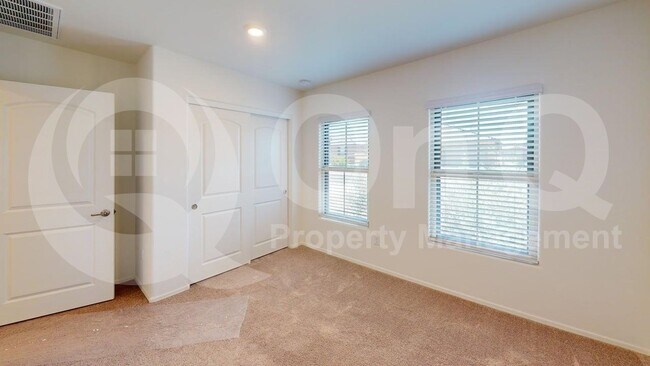 Building Photo - 5668 S Ruby Quin Pl