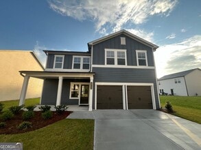 Building Photo - 2213 Boxwood Cir