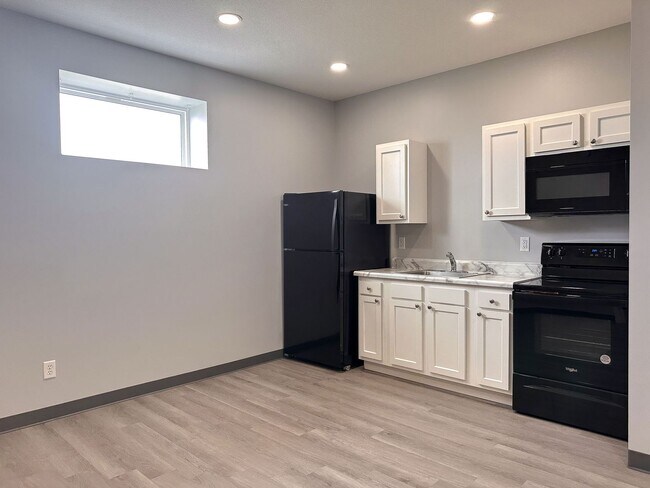 Building Photo - 1 bedroom 1 bedroom