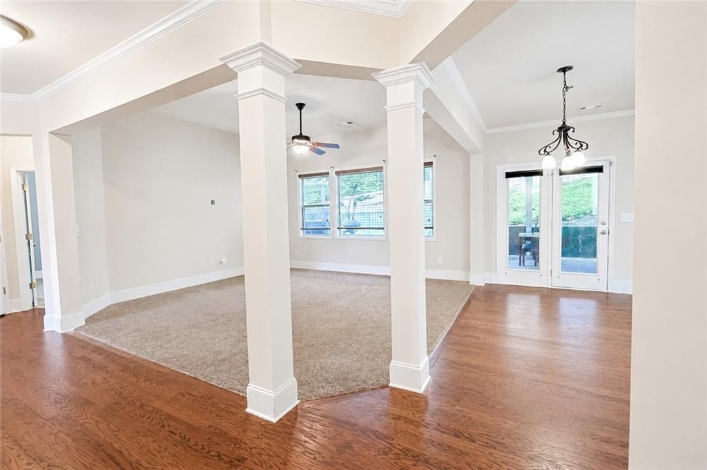 Building Photo - 2236 Caledonia Dr SE