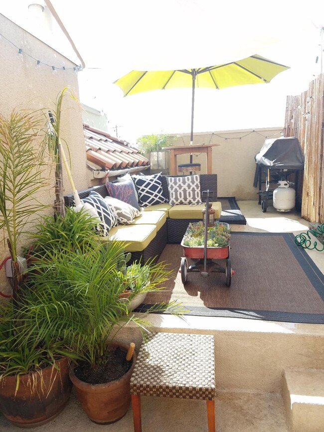Example of rooftop - 12060 Hoffman St