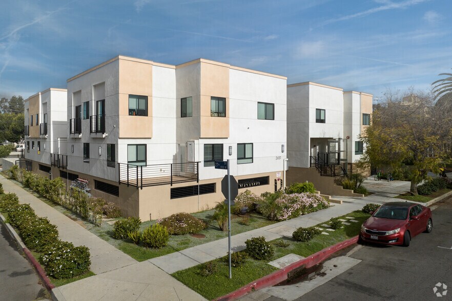 Primary Photo - Full 4BR Units + Co-Living Available