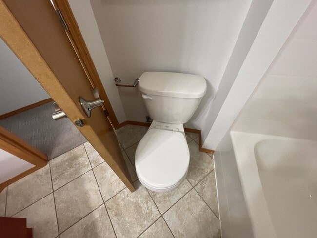 Building Photo - 1586 Meriwether Ave