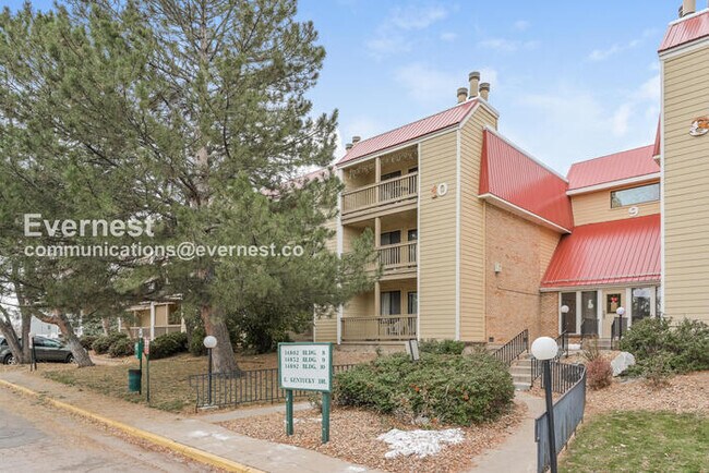 Building Photo - 1 Bed, 1 Bath Condo with Off-Street Parking / Available Soon!