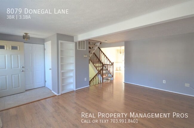 Building Photo - 8079 Donegal Ln