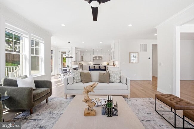 Building Photo - 6203 Mori St