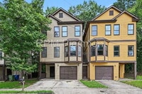 Building Photo - 739 Prince Pl NW