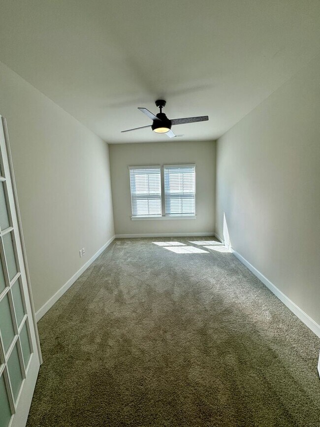 Building Photo - Beautiful, 3BR/3BA, Ranch with Bonus Room in Harrisburg