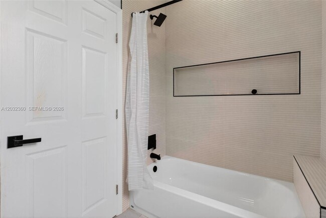 Building Photo - 2167 SW 176th Terrace