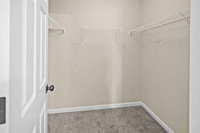 Building Photo - 45 Canyon Oak Loop