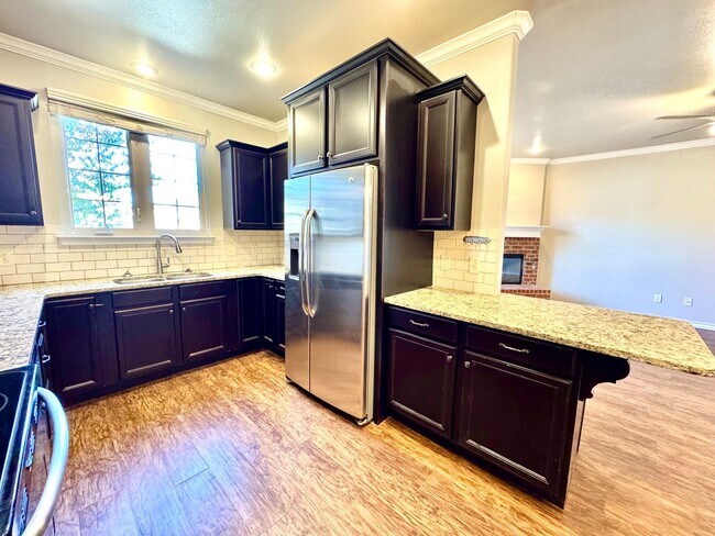 Building Photo - 3 bed 2.5 bath - Cooper ISD