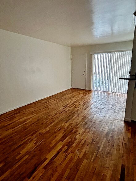 Building Photo - 1231 N Formosa Ave