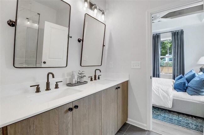 Building Photo - 4443 Buckley Way #65