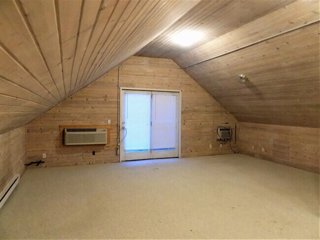 Building Photo - 1705 Ayodhya Ave