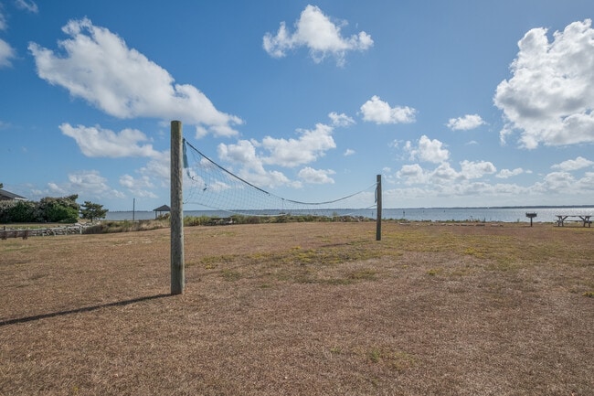 Building Photo - 4327 S Hammerhead Dr