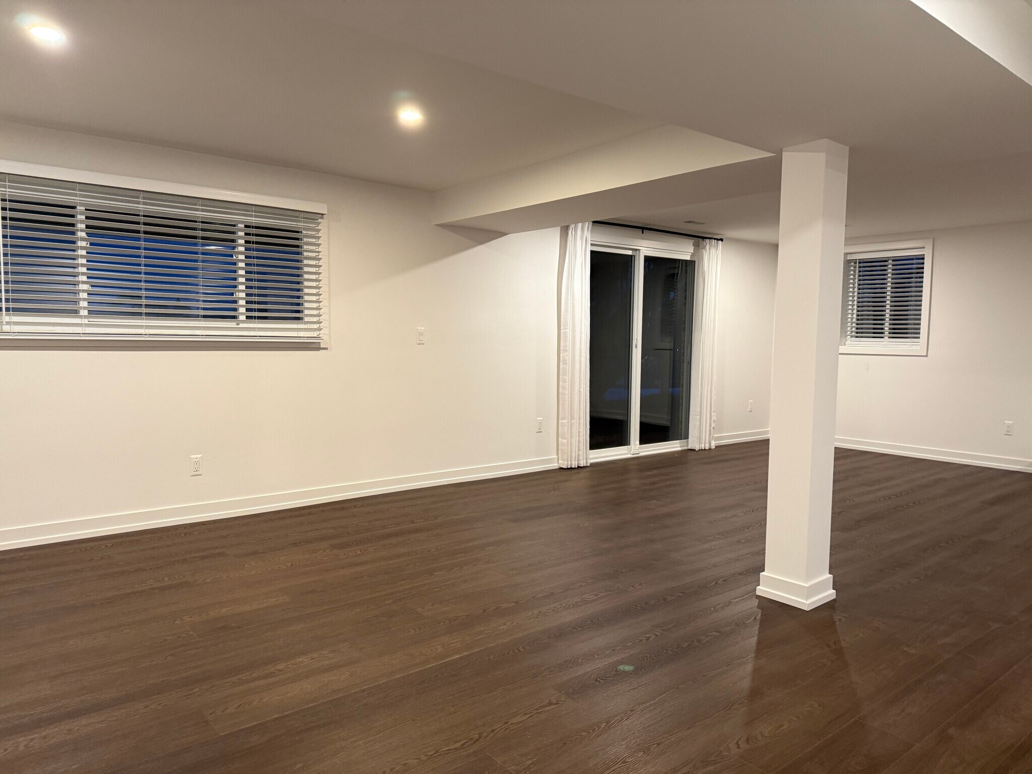 Building Photo - 3506 Moberly Dr