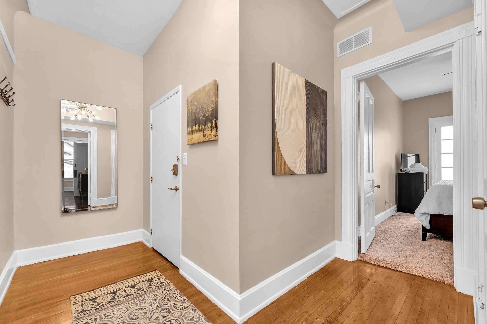 Foyer - 1104 Cross Ln