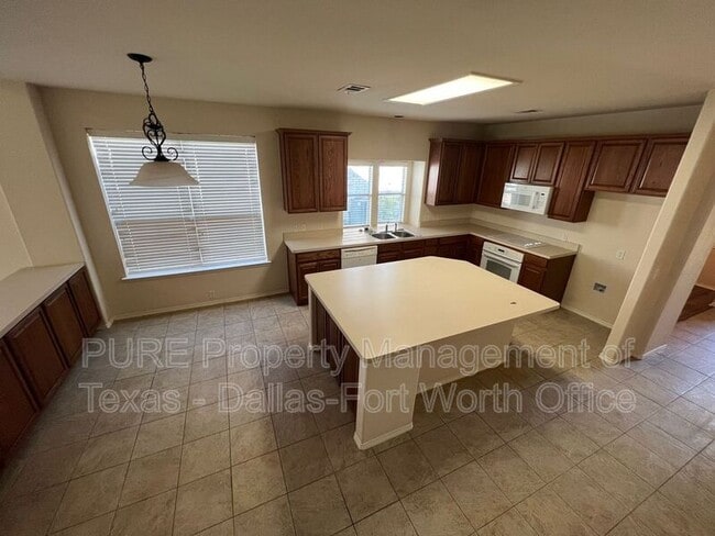 Building Photo - 3013 St Frances Dr