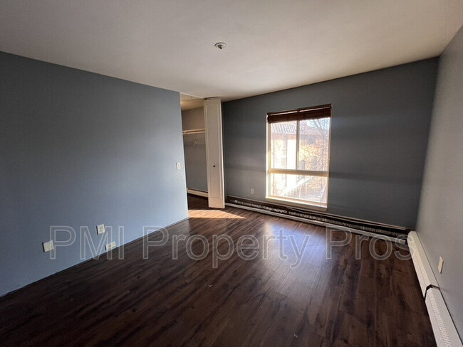 Building Photo - 4253 W Rivers Edge Cir