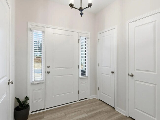 Building Photo - Earn Wealth While Leasing - Like a Homeowner - Lease to Own