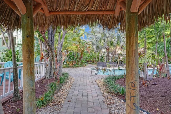 Building Photo - 1115 SW 4th St